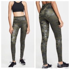 Spanx faux leather shiny camo camouflage Leggings green 47286